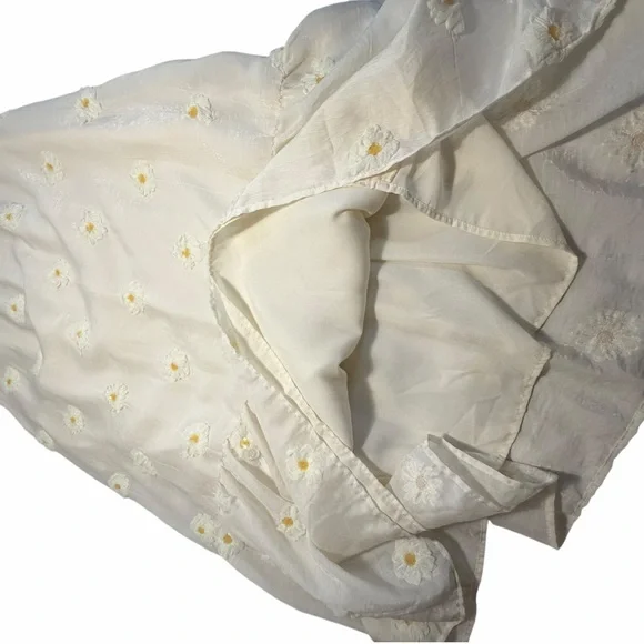 Storia Cream Floral Eyelet Maxi Dress with Bow Front Ruffle Straps Lrg - Picture 8 of 13